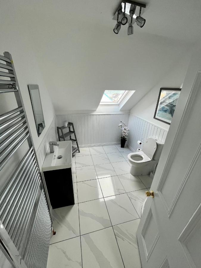 57 Main Street Newcastle Luxury Central Apartment Eksteriør bilde